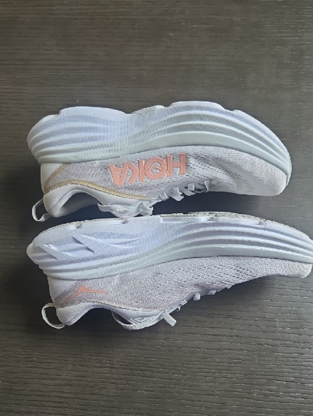 Women's Breathable Athletic Sneakers in Light Gray and Pink Size 8.5 Like New. - Picture 5 of 5